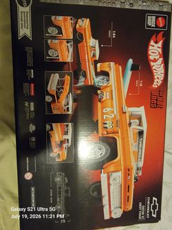 Hot Wheels Brick Shop Custom 62 Chevy Pickup