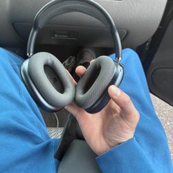 AirPod Max Second Gen USB-C