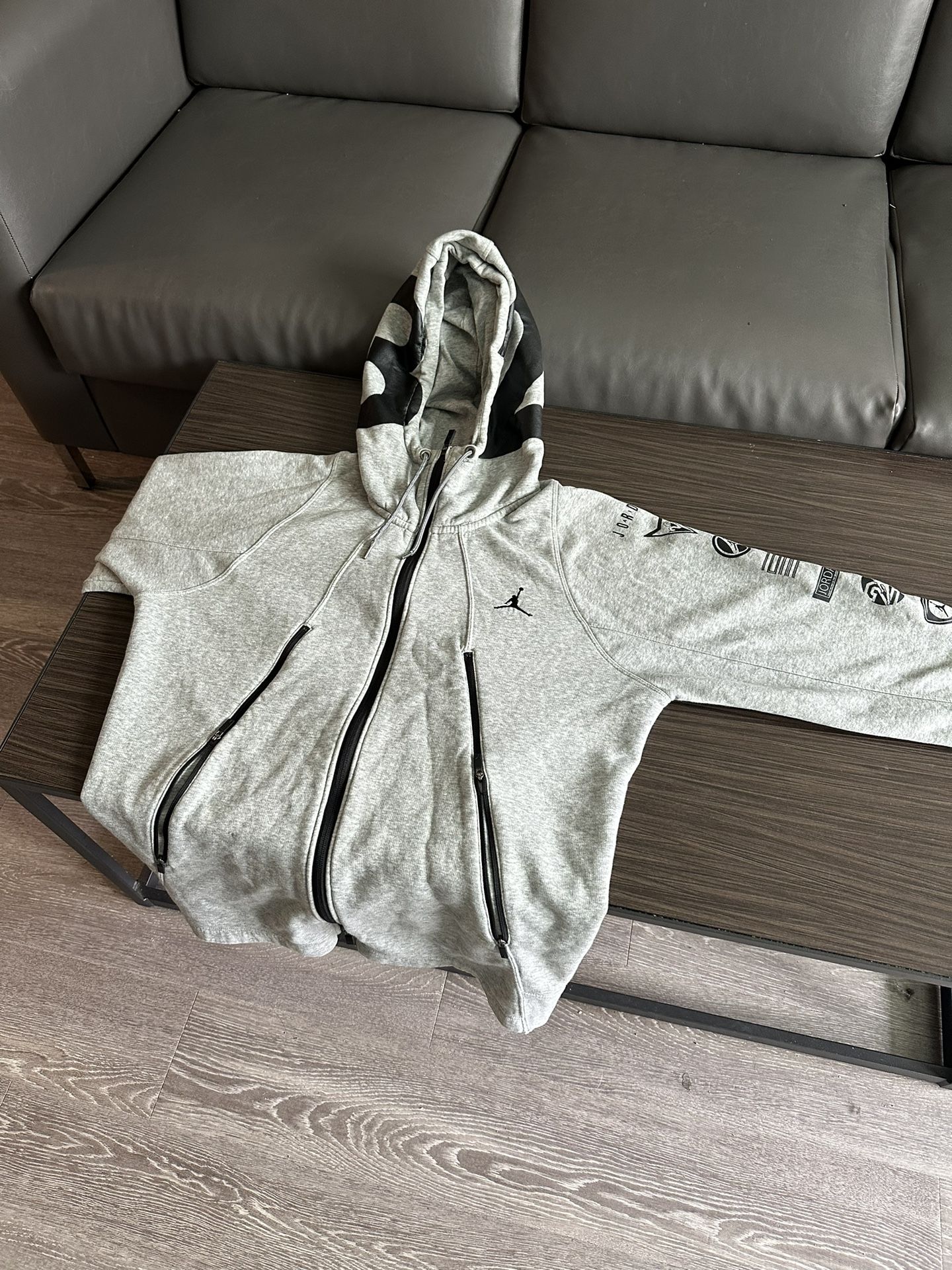 Jordan Nike Tech