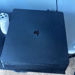 PS4 With Controllers