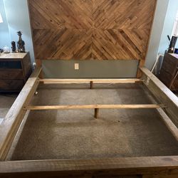 4 piece Cal King bedroom set from Ashleys