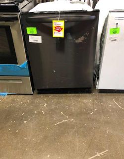 Frigidaire Dishwasher (Model:FFID2426TD) 8CA
