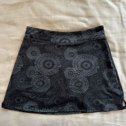 Tranquility Tennis Skirt/Skort (Size Small)