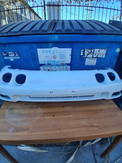 Brand new front bumper for acura integra 94-97.