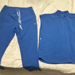 FIGS Uniform Set (Scrubs) only used once, practically new