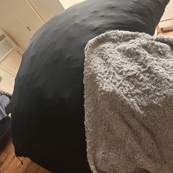 Huge, comfy bean bag chair (memory foam)