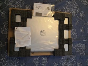 Laptop HP 17 inch Computer 