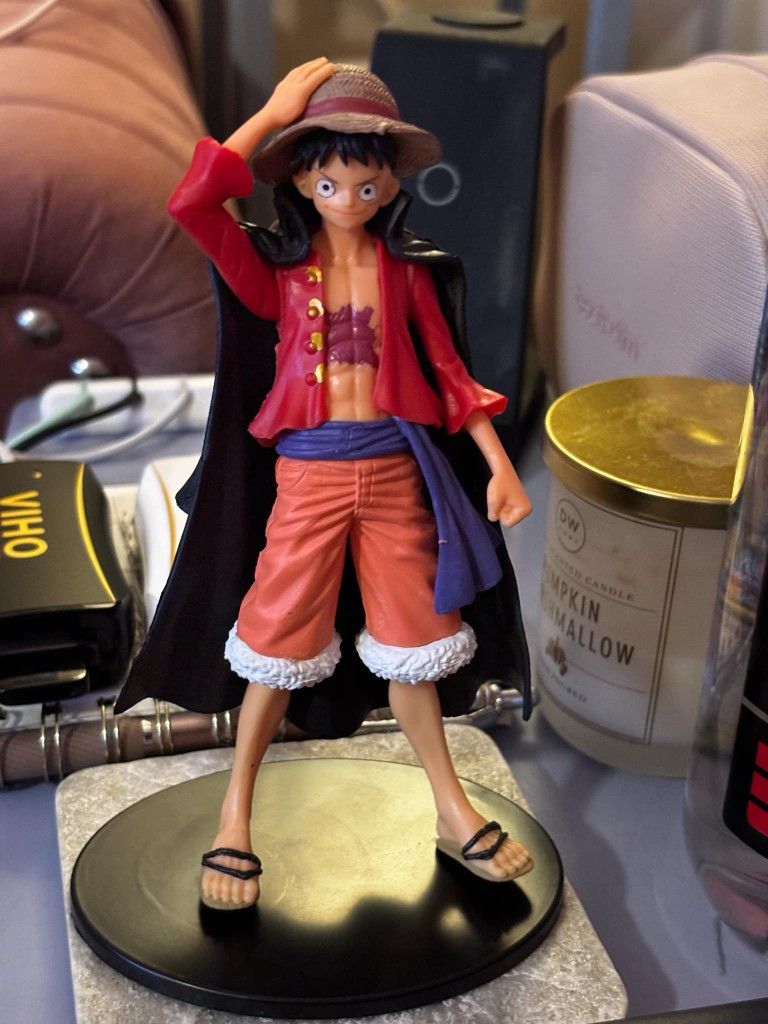 One Piece MONKEY D LUFFY Anime Statue