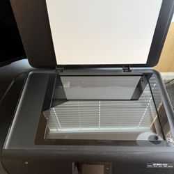 HP- ENVY 4520 Printer 