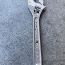 CRAFTSMAN 10” LIFETIME WRENCH 