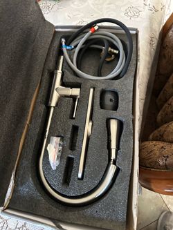 Kitchen faucet