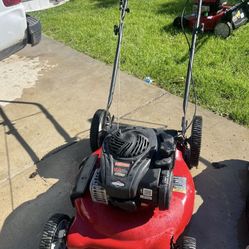 NICE PUSH MOWER 