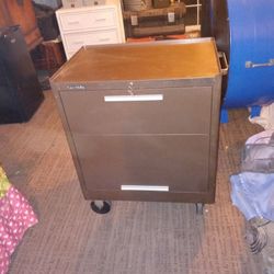 Kenndy 7 Dr Tool Box Great Cond With Keys