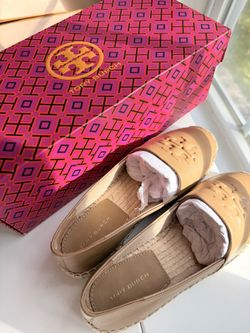 Tory Burch Everly Leather Espadrilles – Tiramisu / Size 5