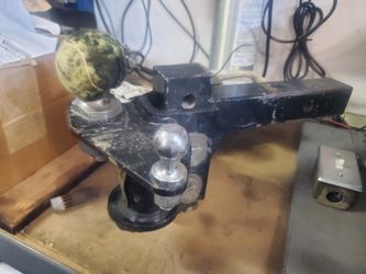 WDH Weight Distributing Hitch, Trailer Hitch