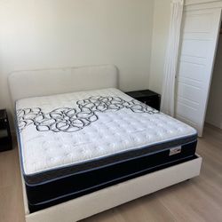 King Size Mattress Pillow Top New 12”