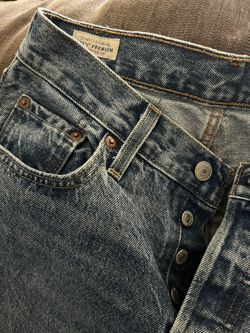 levi’s women24