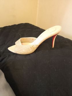 red bottom