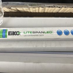 4’ Eiko LED Lights (25)