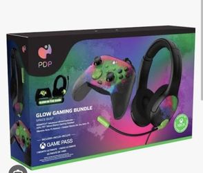 Xbox Controller And Headphones 