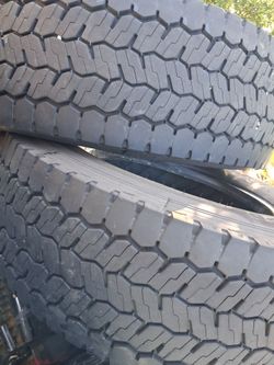 285 70 19.5