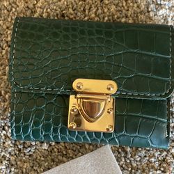 Brand New Wallet For Her