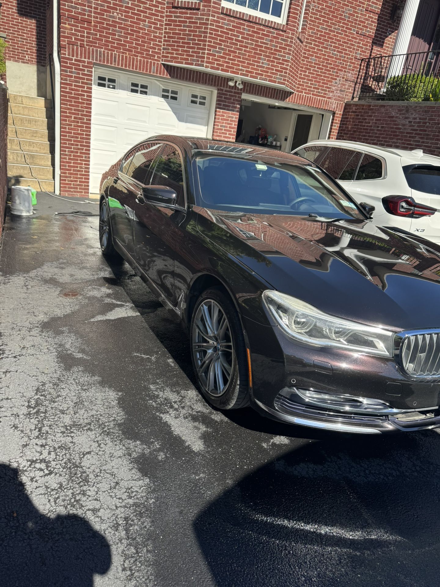 2016 BMW 750i