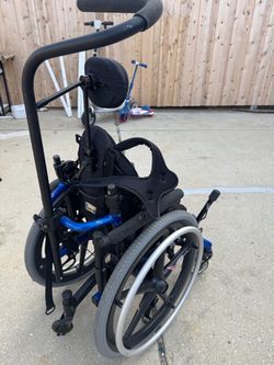 Silla de ruedas para niños