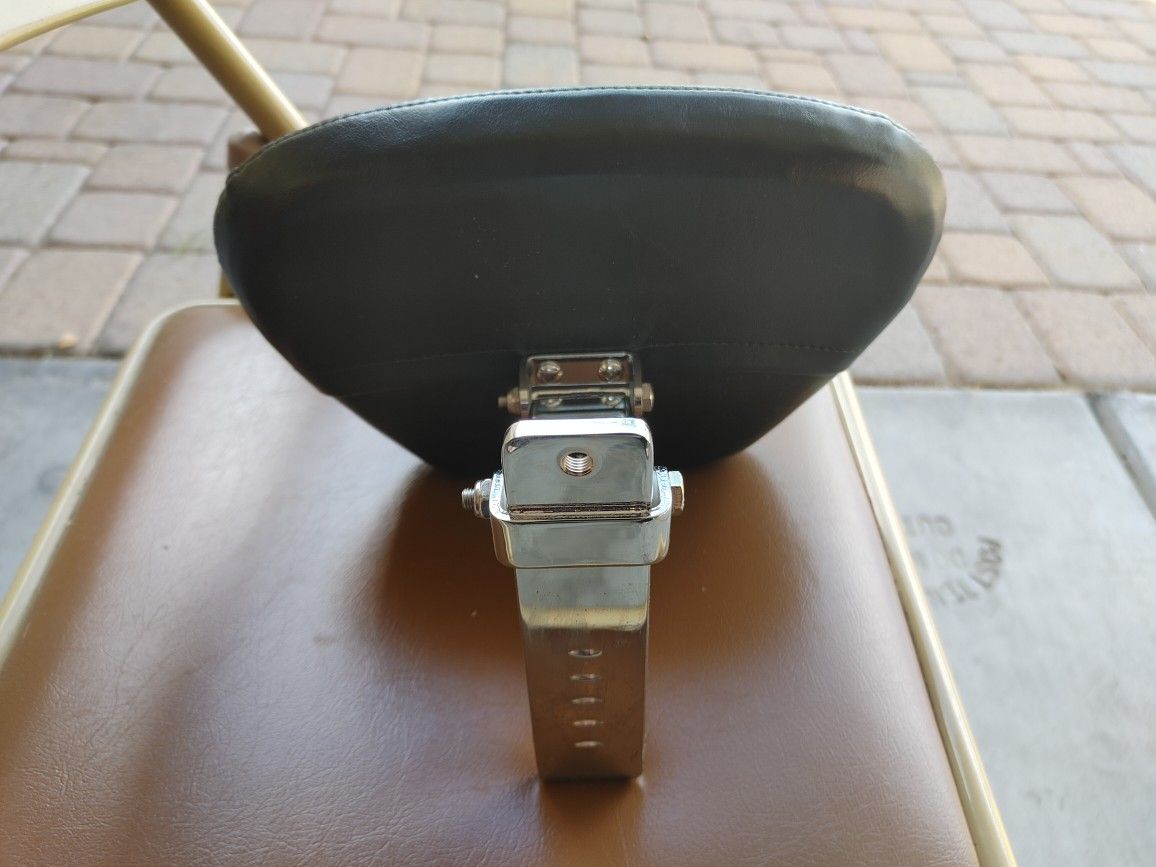 Lepera Outcast Backrest