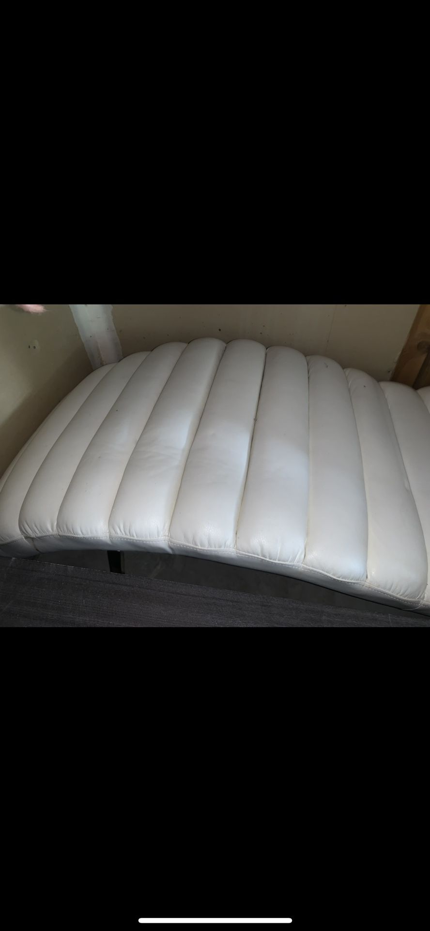 Diamond Sofa Bardot Chaise Lounge Chair