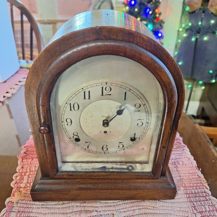 Antique Seth Thomas Cathedral Beehive Style Clock