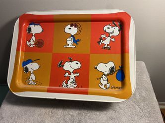 Snoopy / Charles Schultz -collectible Metal Tray