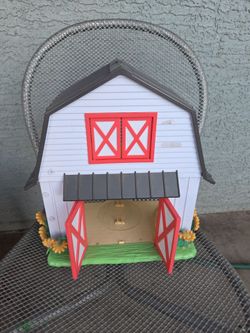 Farm play house