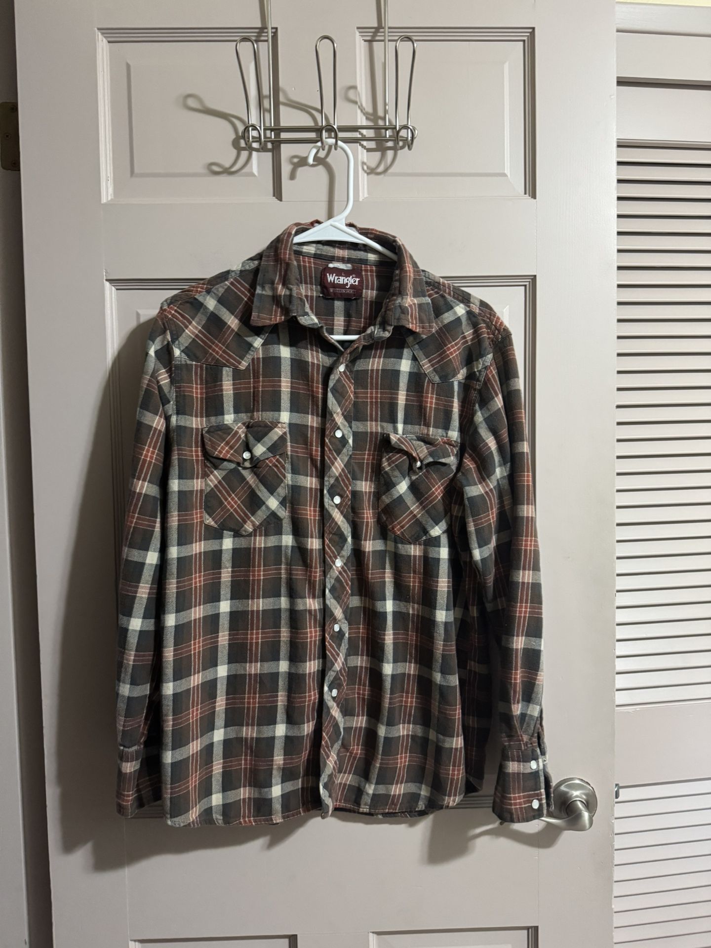 Vintage Wrangler Western Shirt With Pearl Snaps Size Large