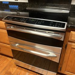 “GE Profile 30″ Slide-In Double-Oven Electric Range (Model P S978S T1SS)