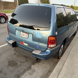 2002 Ford Windstar
