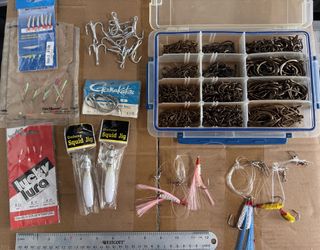 Salt water fishing hooks & rigs