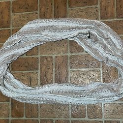 Apt 9 Cream and Silver Infinity Loop Scarf FLAWS
