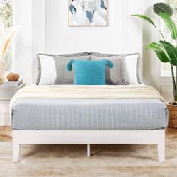 New Queen Size White Solid Wood Platform Bed