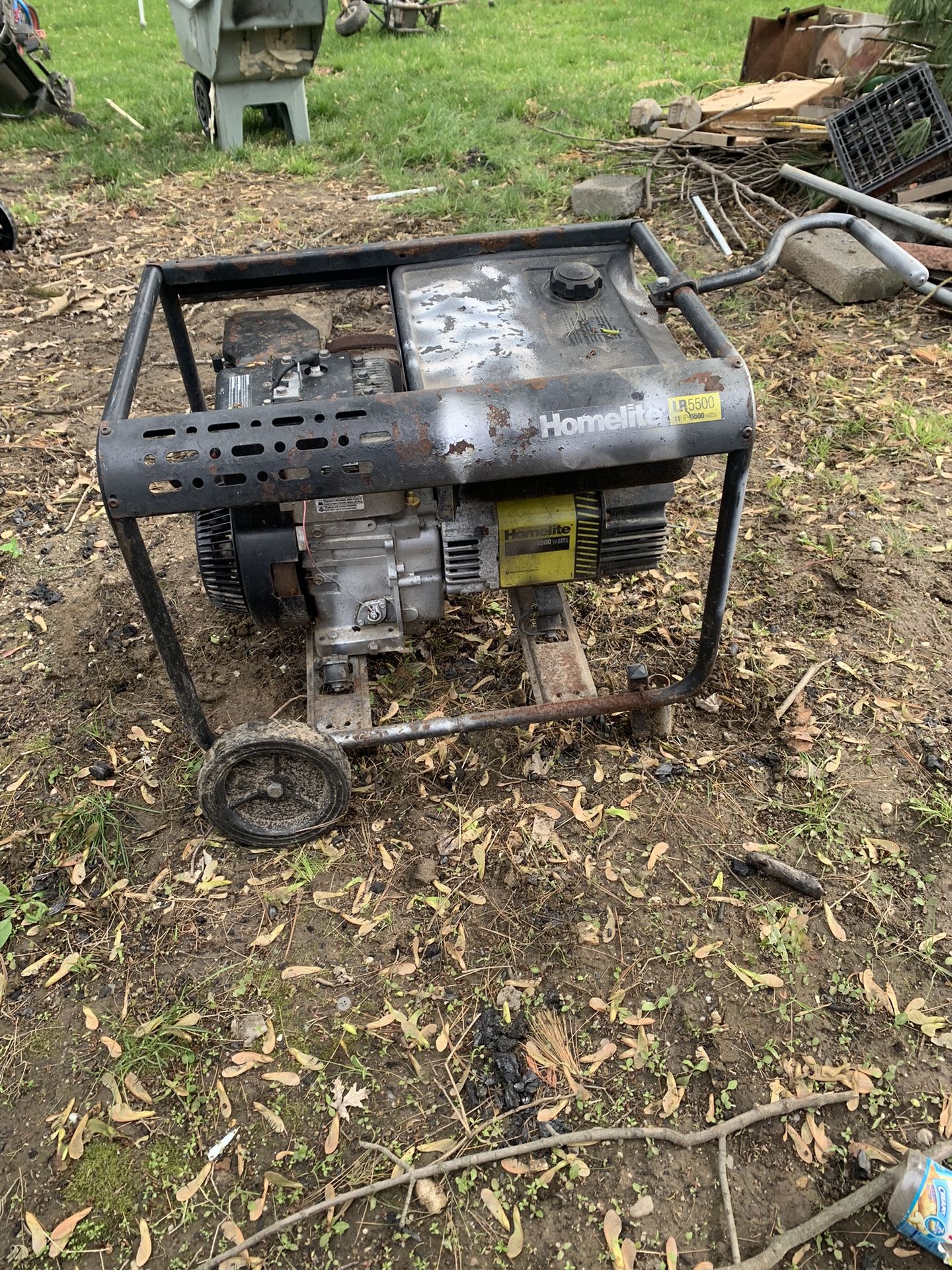 Generator Homelite, 5500 watts.120/240v