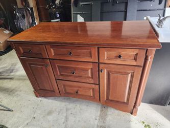 Wood cabinet