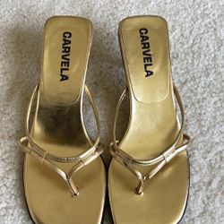 Carvela Size 5 Gold Kitten Heels