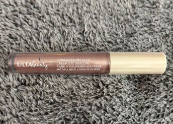 NEW ULTA BEAUTY FULL SIZE LONGWEAR METALLIC CREAM EYESHADOW IN VINYL $4!!