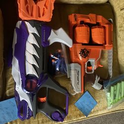 Set Of 2 Nerf Guns 