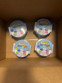 Mystery Squishy Dumpling Snowflake Edition 3 available