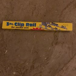 Clip Rail