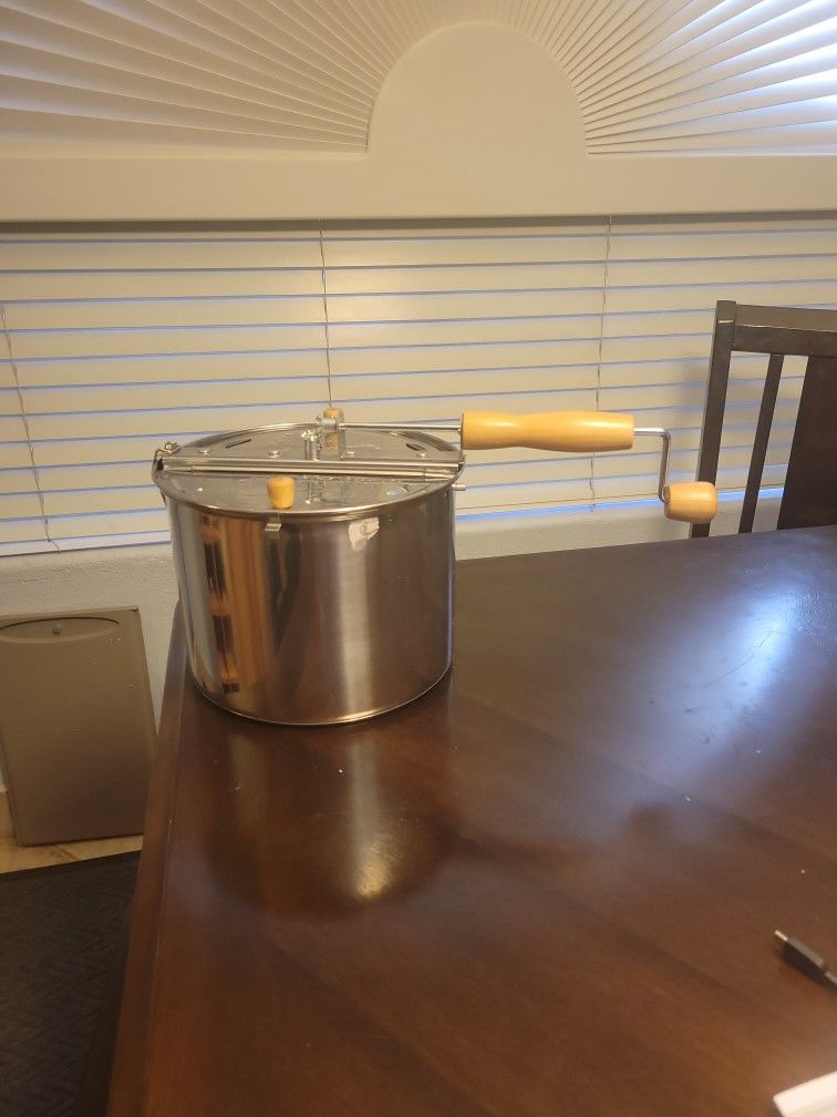 NEW Popcorn Stove Popper