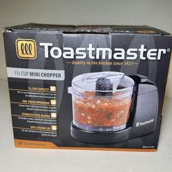 Toastmaster 1.5 Cup Mini Chopper Kitchenware Cooking Must Have Brand New 