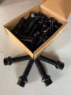 20 Extended Black Lug Bolts 14x1.5 Ball Seat 45mm