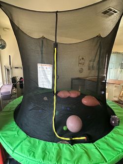 8ft Trampoline